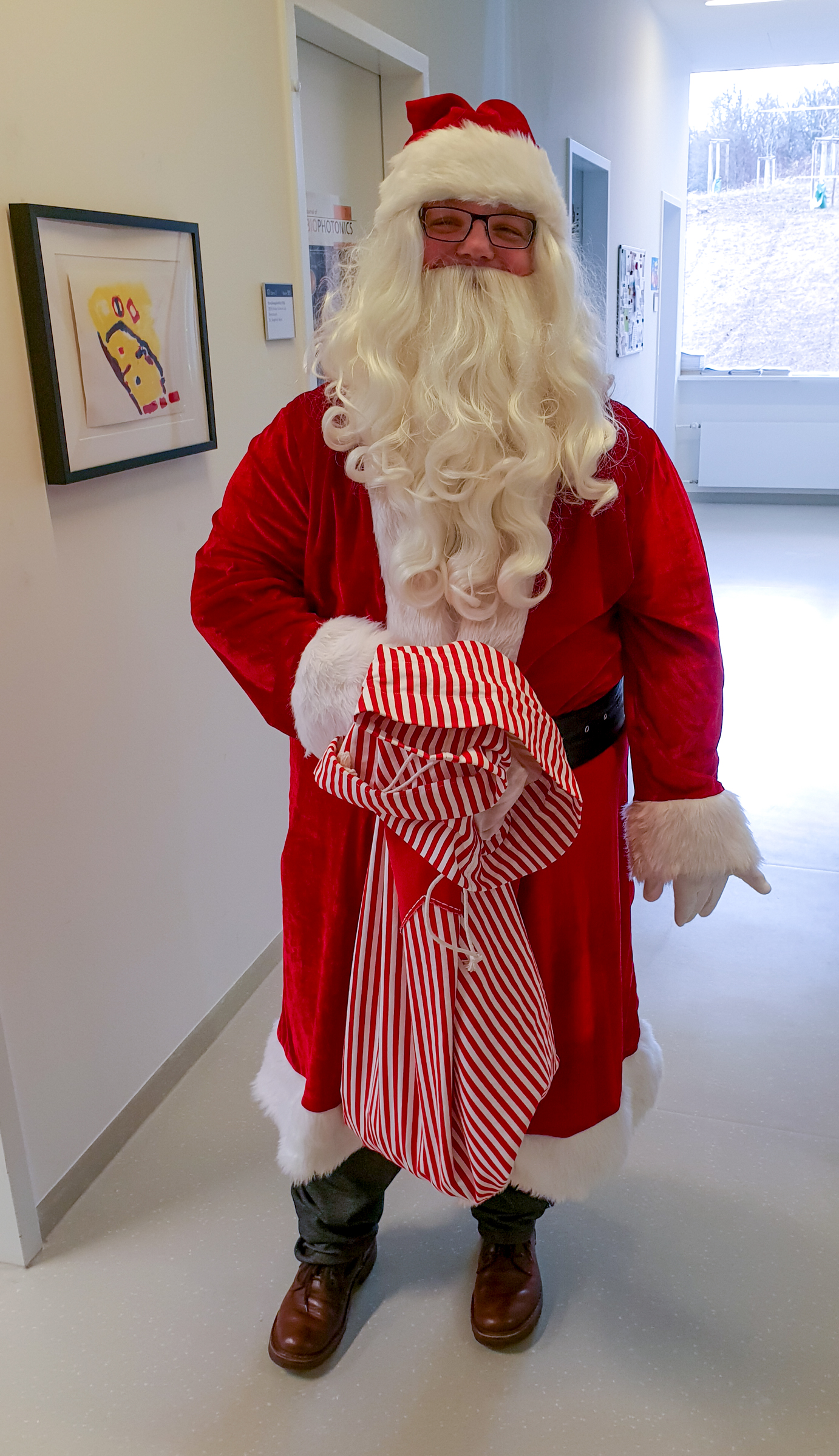 Santa Claus at the Department of Ophthalmology